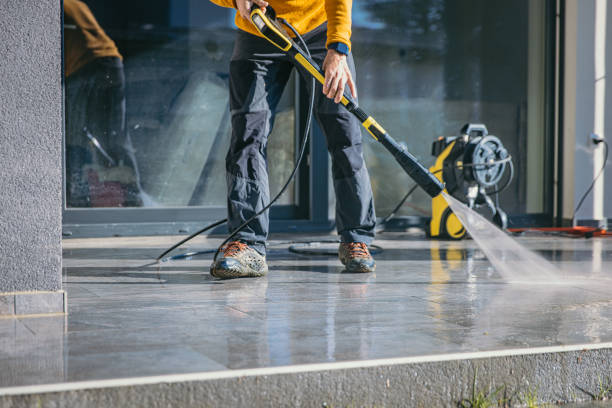 Best Gutter Cleaning  in Oak Hill, FL
