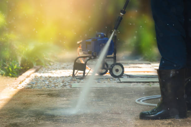 Best Parking Lot and Garage Cleaning  in Oak Hill, FL
